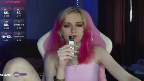 Snapshot of mercy_noirveil chatting on July 2026 04:50:02 PM Mercy online show from July 2026 04:50:02 PM