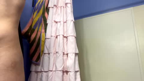 gurlnips online show from December 2024 01:43:01 AM