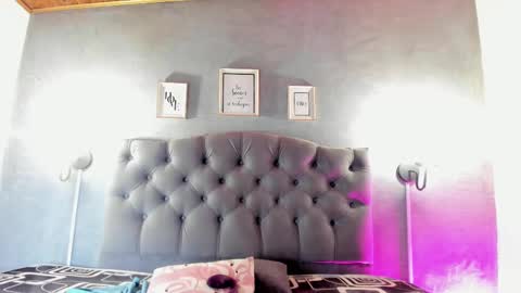 meridalane online show from September 2025 01:33:02 AM