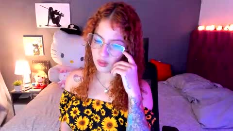laura 3 i am independent model online show from January 2026 01:49:01 PM