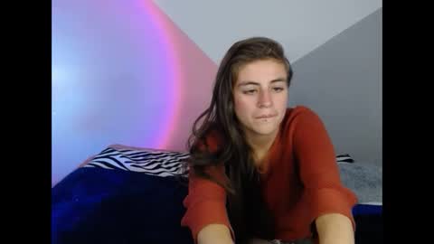 Snapshot of merily_duff chatting on December 2025 07:30:02 PM MERILY online show from December 2025 07:30:02 PM