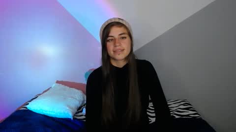 MERILY online show from December 2025 11:02:01 PM