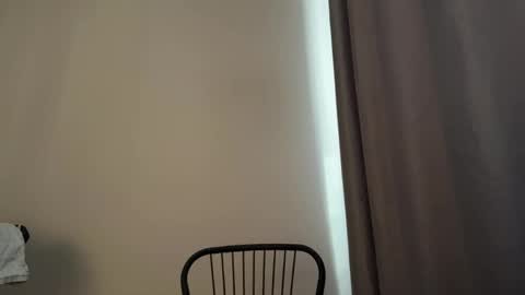 Kiki online show from May 2026 12:48:01 PM