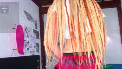 AURORA online show from December 2024 09:18:02 PM