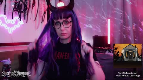 merrick monroe  online show from October 2025 09:38:01 PM