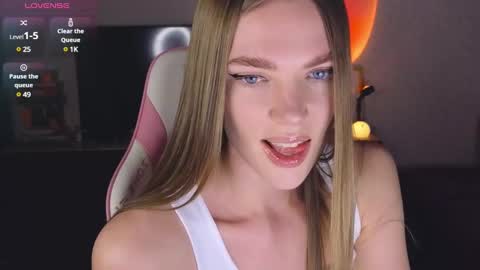 Susan online show from February 2025 05:56:02 PM