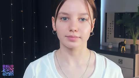 Lollita online show from March 2025 11:00:02 AM