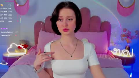 Snapshot of merylew chatting on March 2025 06:35:01 AM Anna online show from March 2025 06:35:01 AM