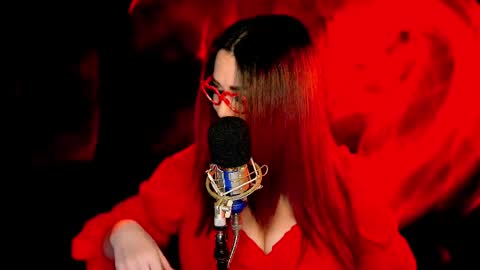 Snapshot of mesaland chatting on April 2026 07:04:01 PM Meskhimusic online show from April 2026 07:04:01 PM