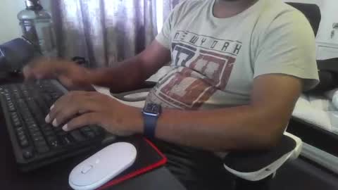 meshneo online show from February 2025 10:32:01 PM