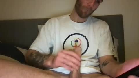 messageme11 online show from January 2025 08:43:02 PM