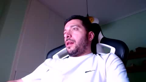 Snapshot of metalic18 chatting on September 2025 06:42:01 PM FunnyTimeHere online show from September 2025 06:42:01 PM