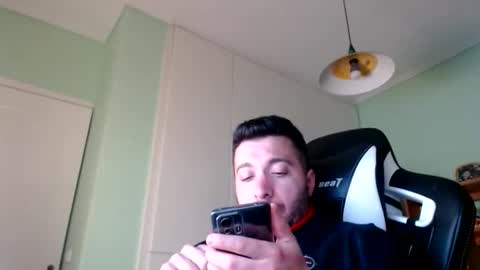 Snapshot of metalic18 chatting on January 2026 06:00:02 PM FunnyTimeHere online show from January 2026 06:00:02 PM