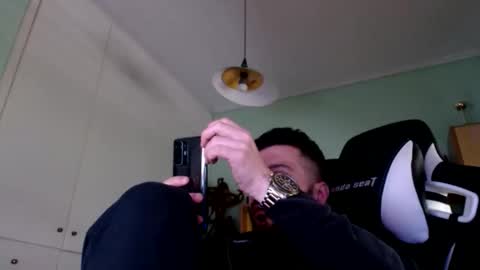 Snapshot of metalic18 chatting on April 2026 07:59:02 AM FunnyTimeHere online show from April 2026 07:59:02 AM