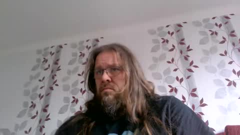 Snapshot of metallbuddy chatting on January 2025 10:31:01 AM ask me online show from January 2025 10:31:01 AM