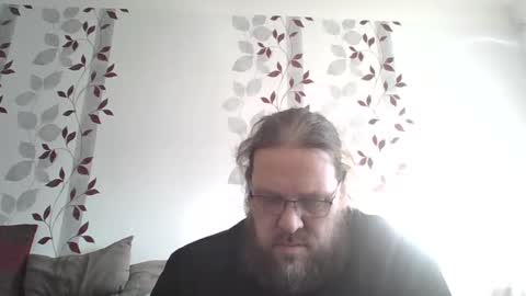 Snapshot of metallbuddy chatting on February 2025 08:57:01 AM ask me online show from February 2025 08:57:01 AM