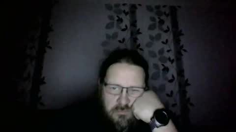 Snapshot of metallbuddy chatting on February 2025 05:39:02 PM ask me online show from February 2025 05:39:02 PM