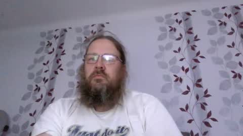 Snapshot of metallbuddy chatting on September 2025 05:31:02 AM ask me online show from September 2025 05:31:02 AM