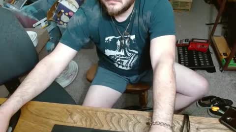 metalsharkk online show from January 2025 12:00:01 PM