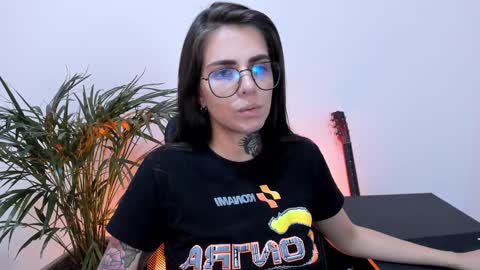 Meurif online show from January 2025 06:57:02 PM