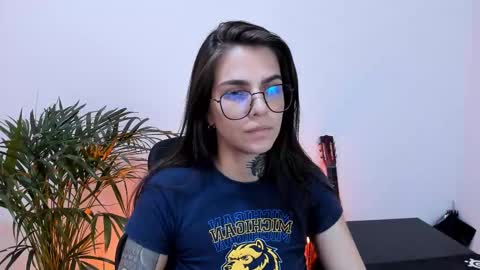 Meurif online show from February 2025 06:04:02 PM