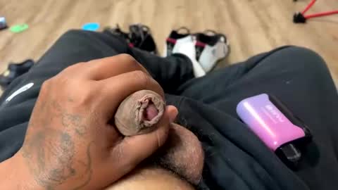 CUMSHOW online show from November 2025 06:54:01 PM