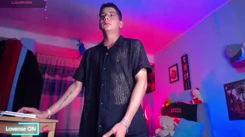 Jhon online show from November 2025 03:49:02 AM