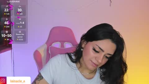 Snapshot of mexitalyguitarist chatting on March 2026 04:06:02 PM Booniee online show from March 2026 04:06:02 PM