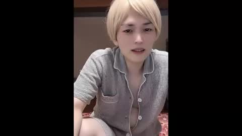 Snapshot of mgnhiroyuki chatting on October 2025 06:45:01 AM mgnhiroyuki online show from October 2025 06:45:01 AM