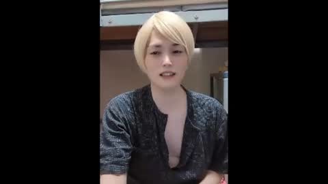 Snapshot of mgnhiroyuki chatting on October 2025 08:26:01 AM mgnhiroyuki online show from October 2025 08:26:01 AM