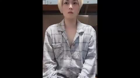 Snapshot of mgnhiroyuki chatting on October 2025 11:17:01 AM mgnhiroyuki online show from October 2025 11:17:01 AM