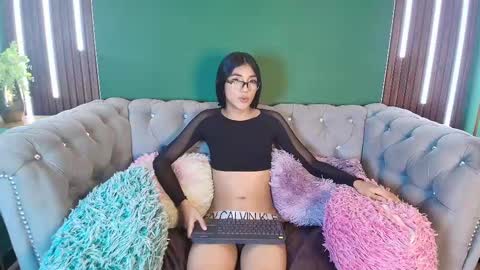 Mhia Kate online show from March 2025 02:51:01 PM