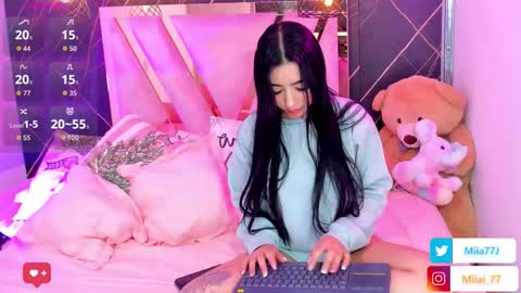 Snapshot of mia77_ chatting on December 2025 03:03:02 AM Mia online show from December 2025 03:03:02 AM