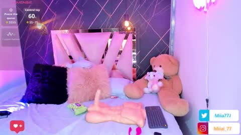 Snapshot of mia77_ chatting on January 2026 03:11:01 AM Mia online show from January 2026 03:11:01 AM