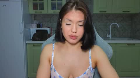 Snapshot of mia___lunaa chatting on March 2026 03:59:01 PM Mia online show from March 2026 03:59:01 PM