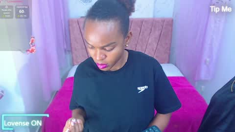 Snapshot of mia__thomson_ chatting on April 2026 02:44:02 AM MIA online show from April 2026 02:44:02 AM