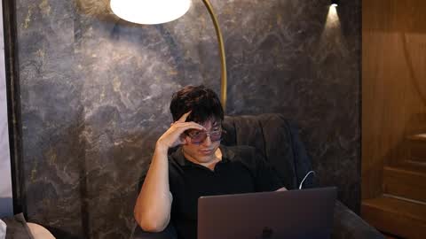 Snapshot of mia_belmont chatting on March 2026 07:25:01 PM Belmont and Mia online show from March 2026 07:25:01 PM