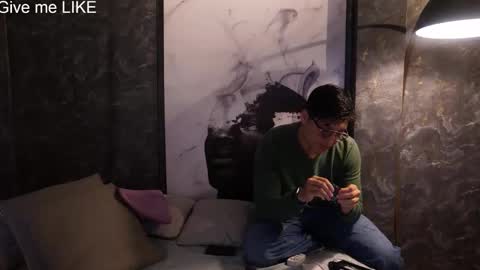 Snapshot of mia_belmont chatting on April 2026 06:56:01 PM Belmont and Mia online show from April 2026 06:56:01 PM