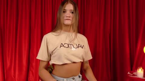 Snapshot of mia_benett_ chatting on April 2026 12:42:02 AM Mia Benett online show from April 2026 12:42:02 AM
