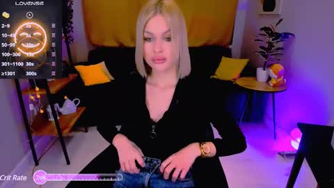 Mia online show from January 2025 09:23:01 AM