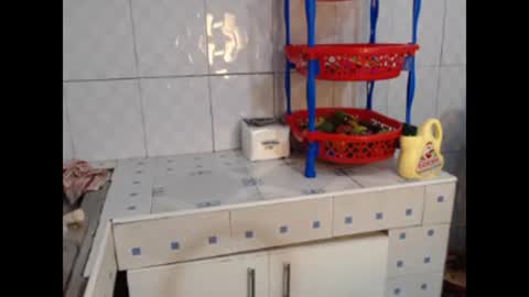 Snapshot of mia_c102130 chatting on February 2025 03:05:02 PM MIA online show from February 2025 03:05:02 PM