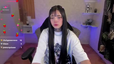 Mia online show from January 2025 07:44:02 AM