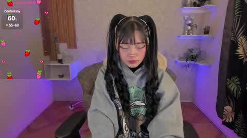 Mia online show from January 2025 05:59:01 AM