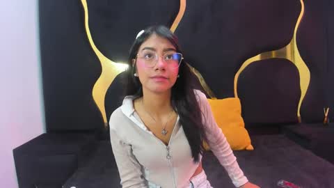 Snapshot of mia_clark18 chatting on October 2025 04:25:02 PM mia_clark18 online show from October 2025 04:25:02 PM