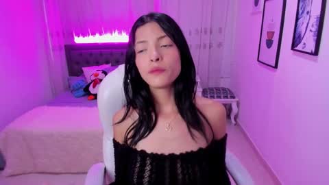 Snapshot of mia_clay1 chatting on November 2025 07:36:02 PM Mia online show from November 2025 07:36:02 PM