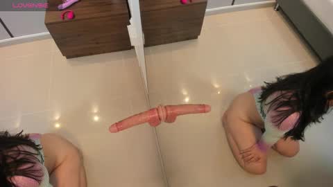 Snapshot of mia_collins96 chatting on February 2026 02:20:02 AM M I A online show from February 2026 02:20:02 AM