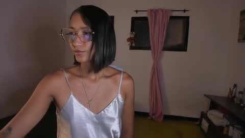 Snapshot of mia_crazysweet chatting on March 2026 10:07:02 AM Mia Sandoval online show from March 2026 10:07:02 AM