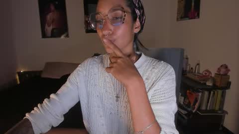 Snapshot of mia_crazysweet chatting on March 2026 01:49:01 PM Mia Sandoval online show from March 2026 01:49:01 PM