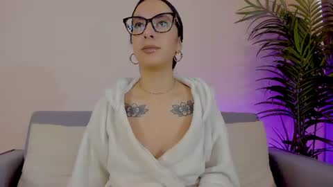 Snapshot of mia_daniellshot chatting on June 2026 01:14:01 PM Sarah Luna online show from June 2026 01:14:01 PM