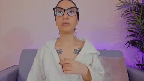 Snapshot of mia_daniellshot chatting on July 2026 12:22:02 PM Sarah Luna online show from July 2026 12:22:02 PM